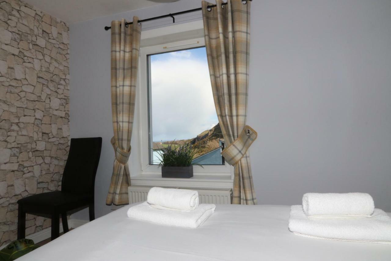 Holyrood Skyline Apartment Edimburgo Esterno foto